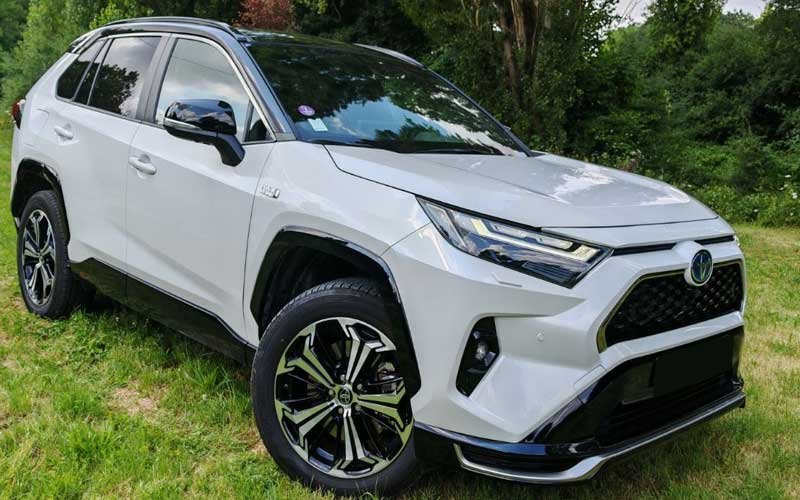 Location Toyota RAV4 Douala