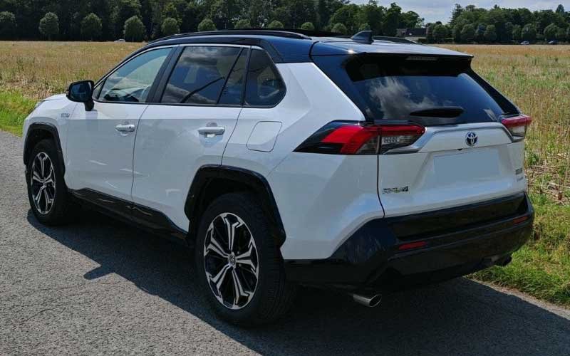 Location Toyota RAV4 Douala