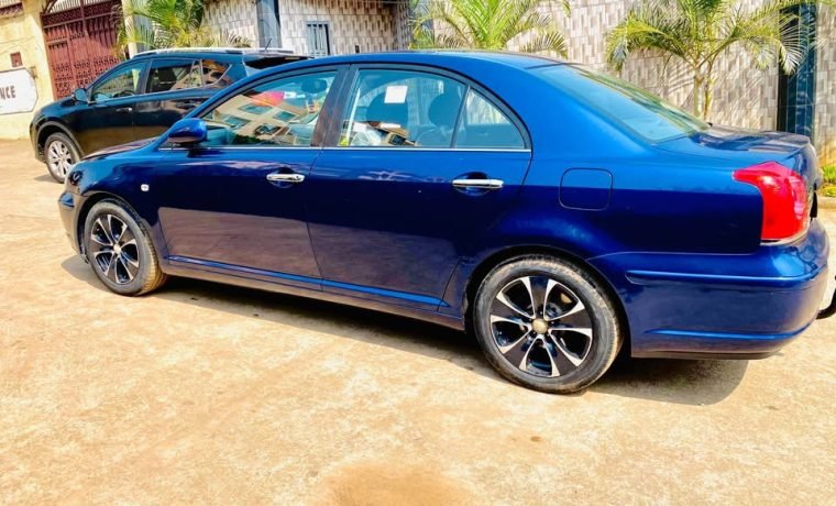 Location voiture berline Douala